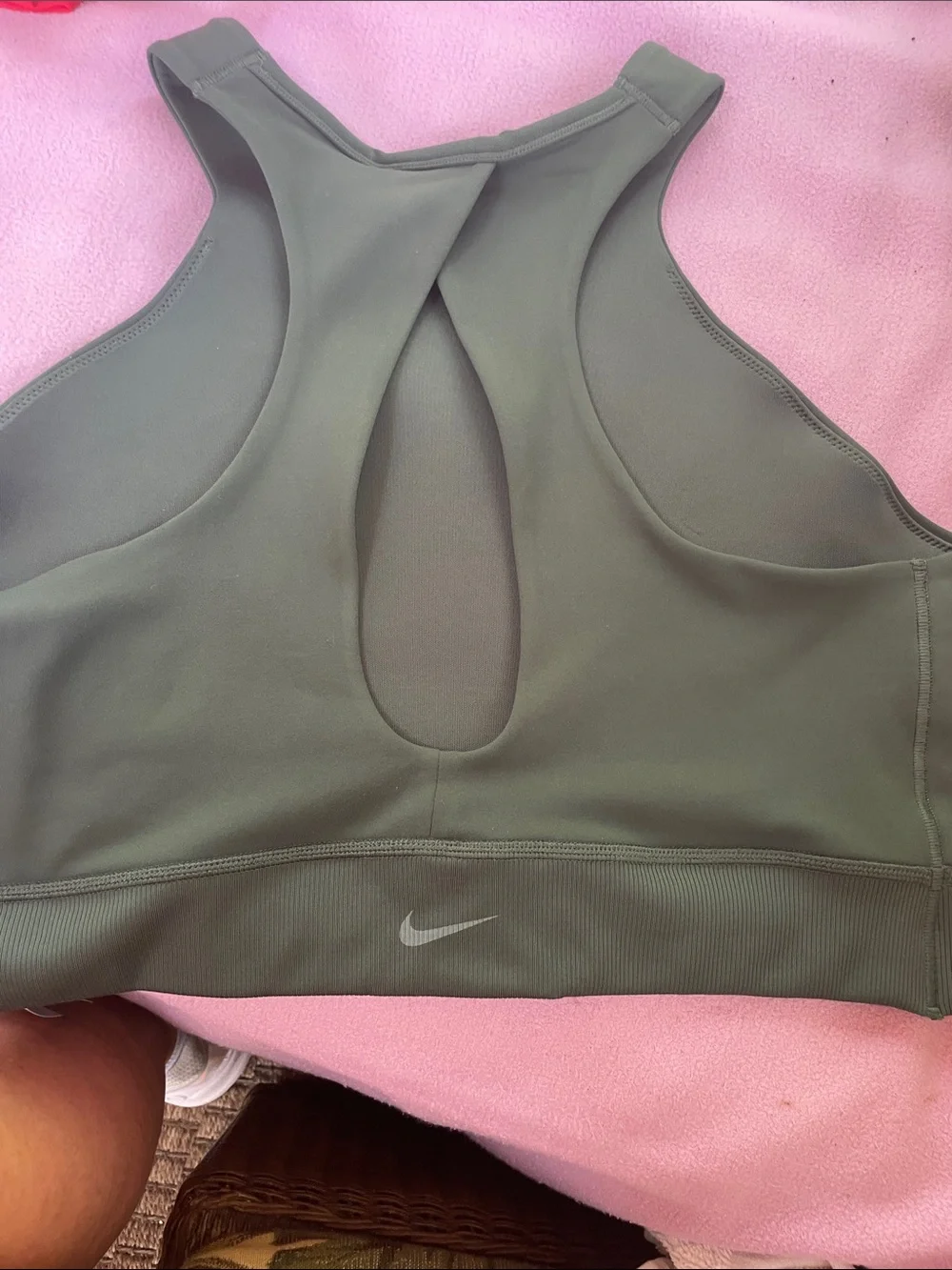 Women’s High-Neck Racerback Sports Bra - Olive Green nwt